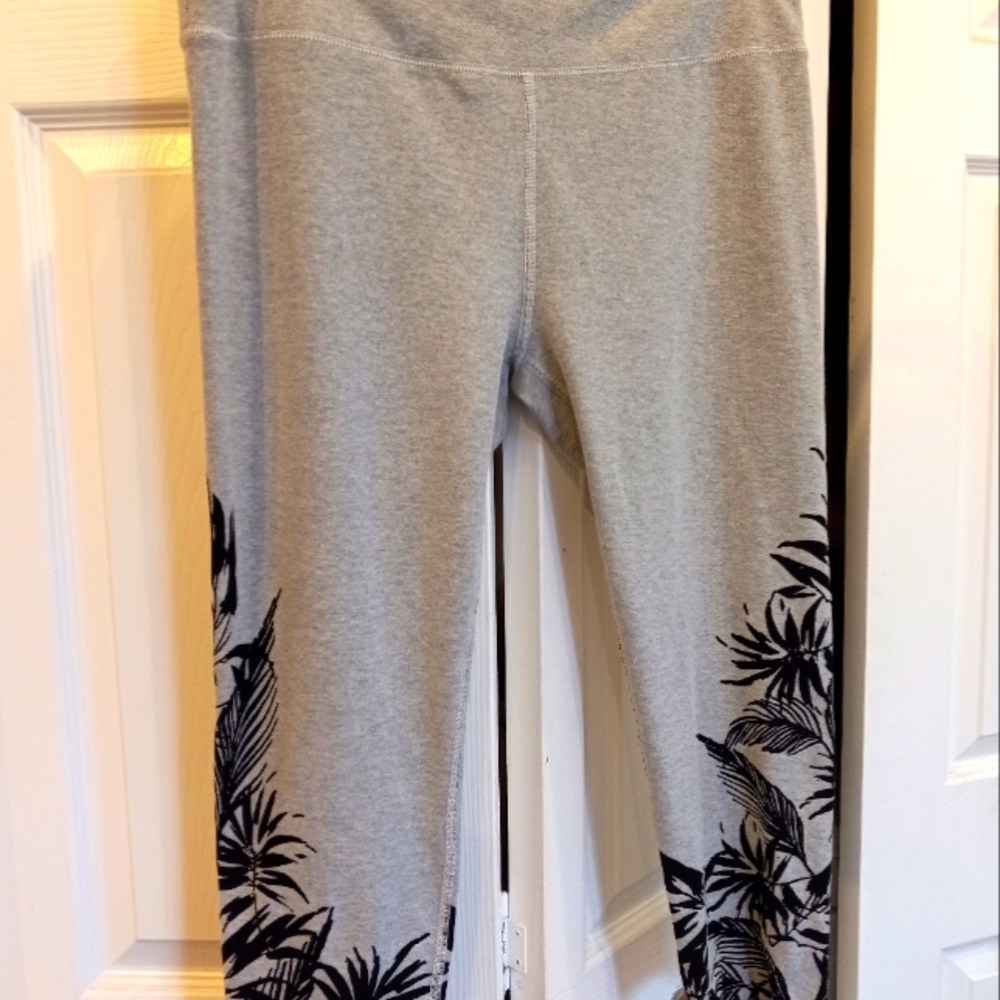 Flabetics CropYoga Pants